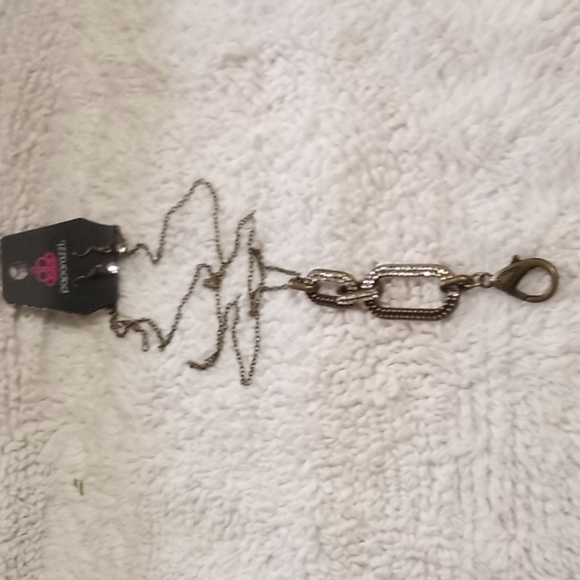 Oval Statement of the Year Brass Lanyard - Picture 1 of 3